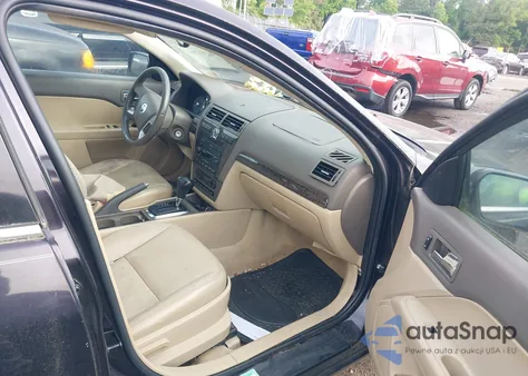 2007 Mercury Milan V6 Premier z USA, uszkodzony, nr VIN 3MEHM08177R616176